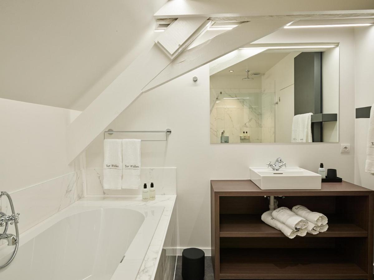 Boutique Hotel Ter Wallen Изегем Екстериор снимка